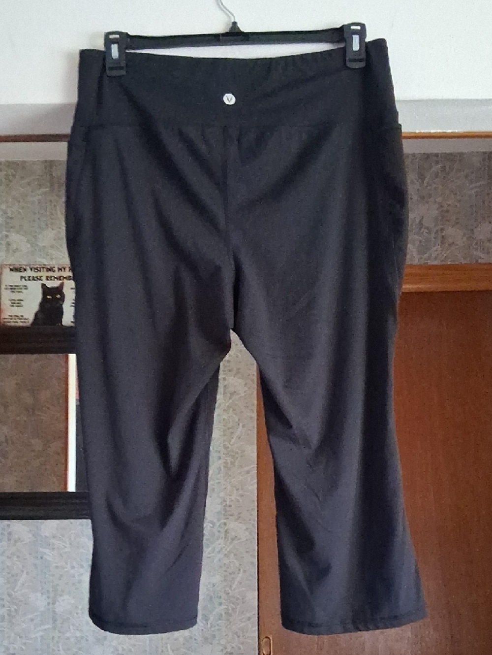 Size 18/20 Lane Bryant LIVI Soft Capri Pants C102 - Picture 7 of 10